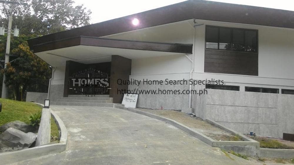 Corner 4 bedroom house for sale - Dasmarinas Village, Makati - photo 1