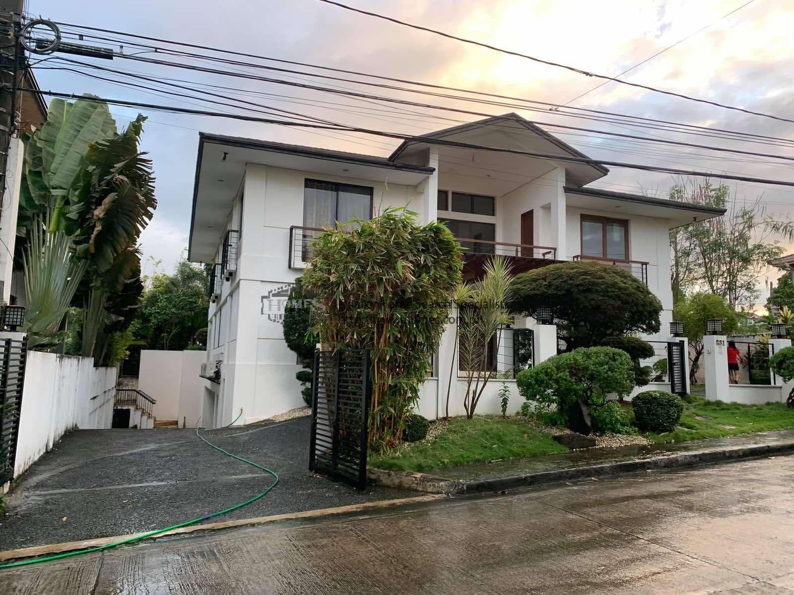 6 Bedroom House in Ayala Alabang, Muntinlupa