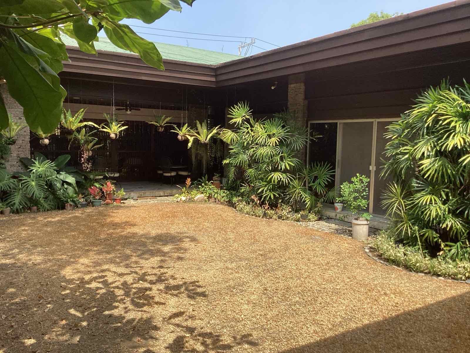 Well-Maintained Bungalow House for Sale in Makati