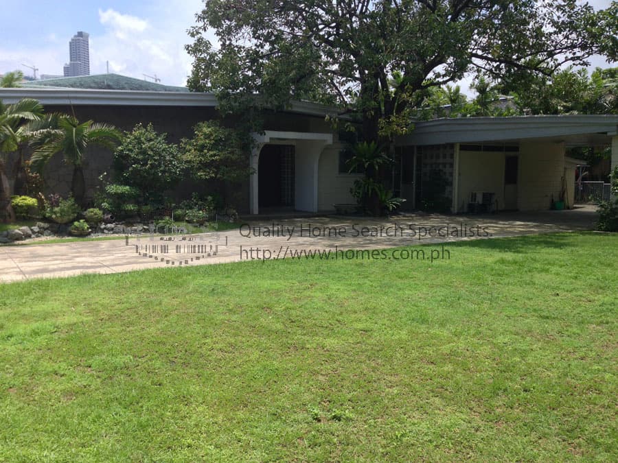 3 bedroom house + den for rent in Urdaneta Village - Urdaneta Village, Makati - photo 1