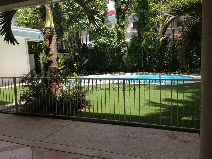 Private and Spacious Home - photo 5