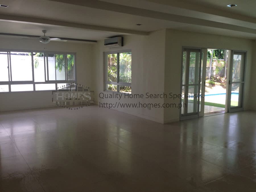 Bright Modern Bungalow - photo 4