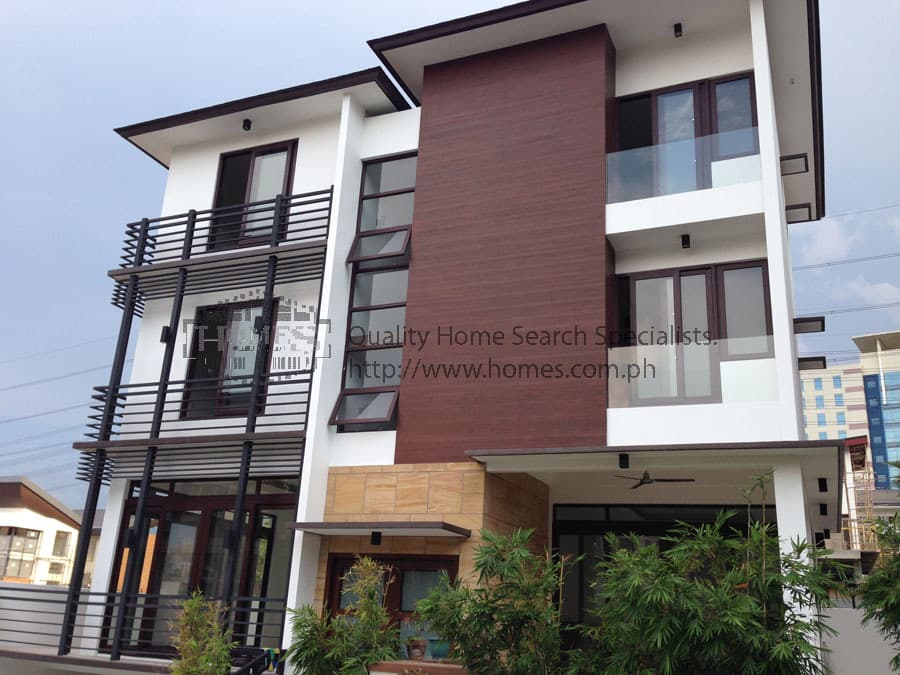 Brand-new modern 4-storey house in Mckinley Hills, Taguig