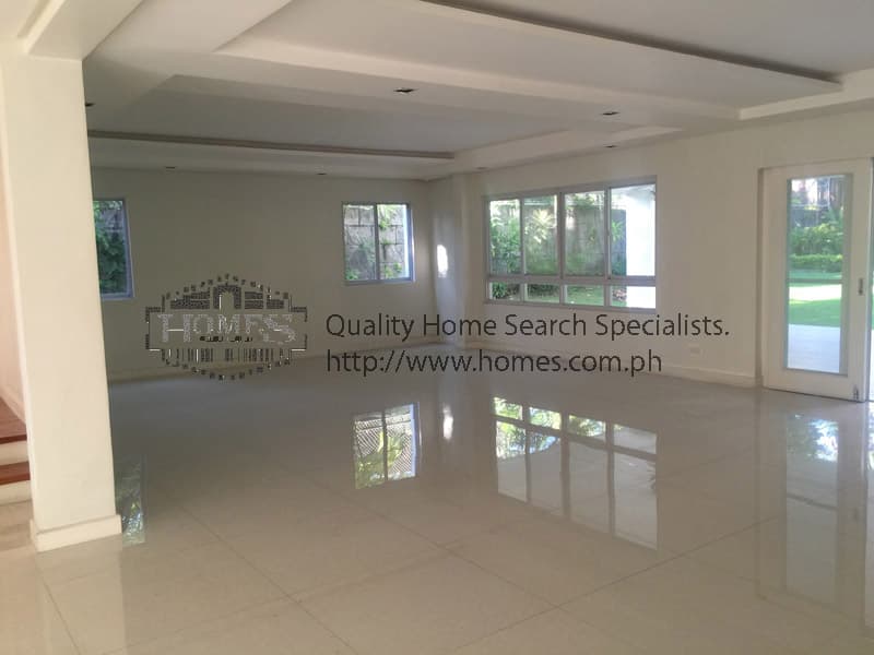 Bright and Spacious House - photo 4