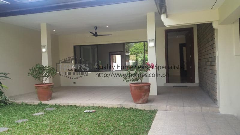 Warm Bungalow - Urdaneta Village, Makati - photo 1