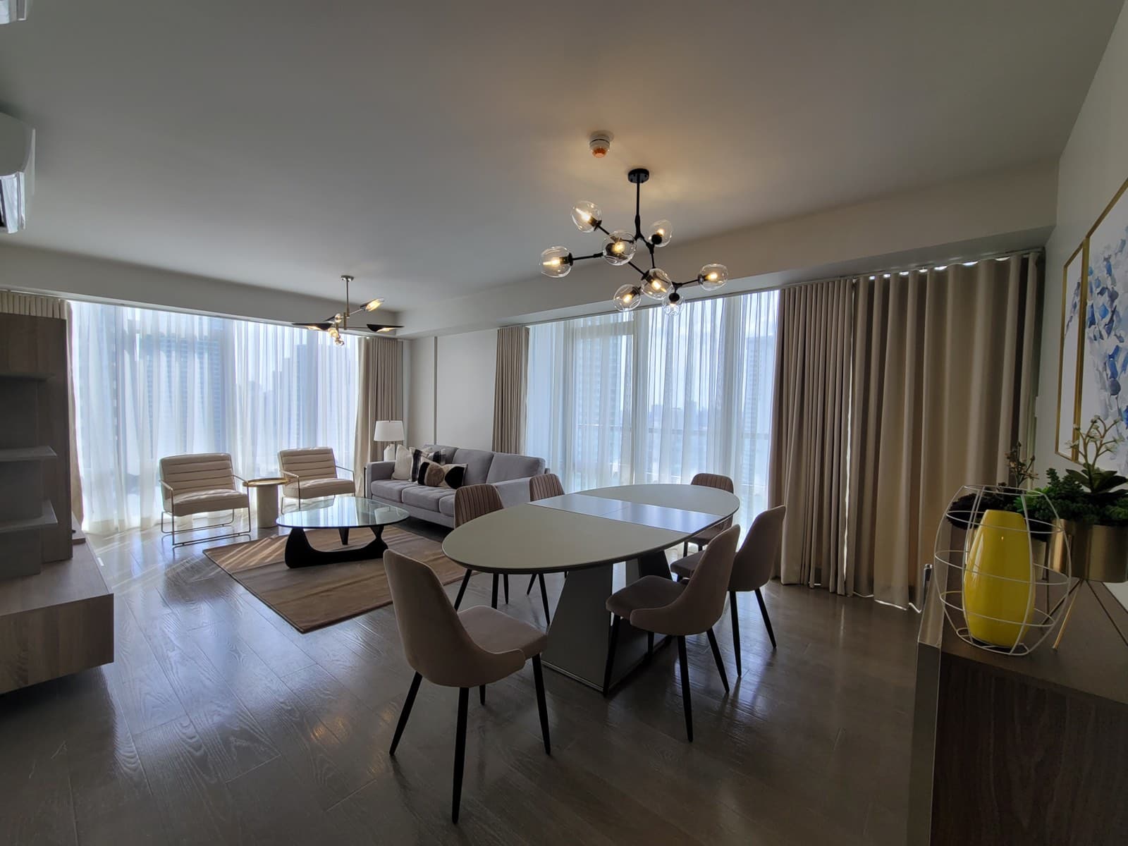 Modern 3 Bedroom Unit in Proscenium in Rockwell Center, Makati