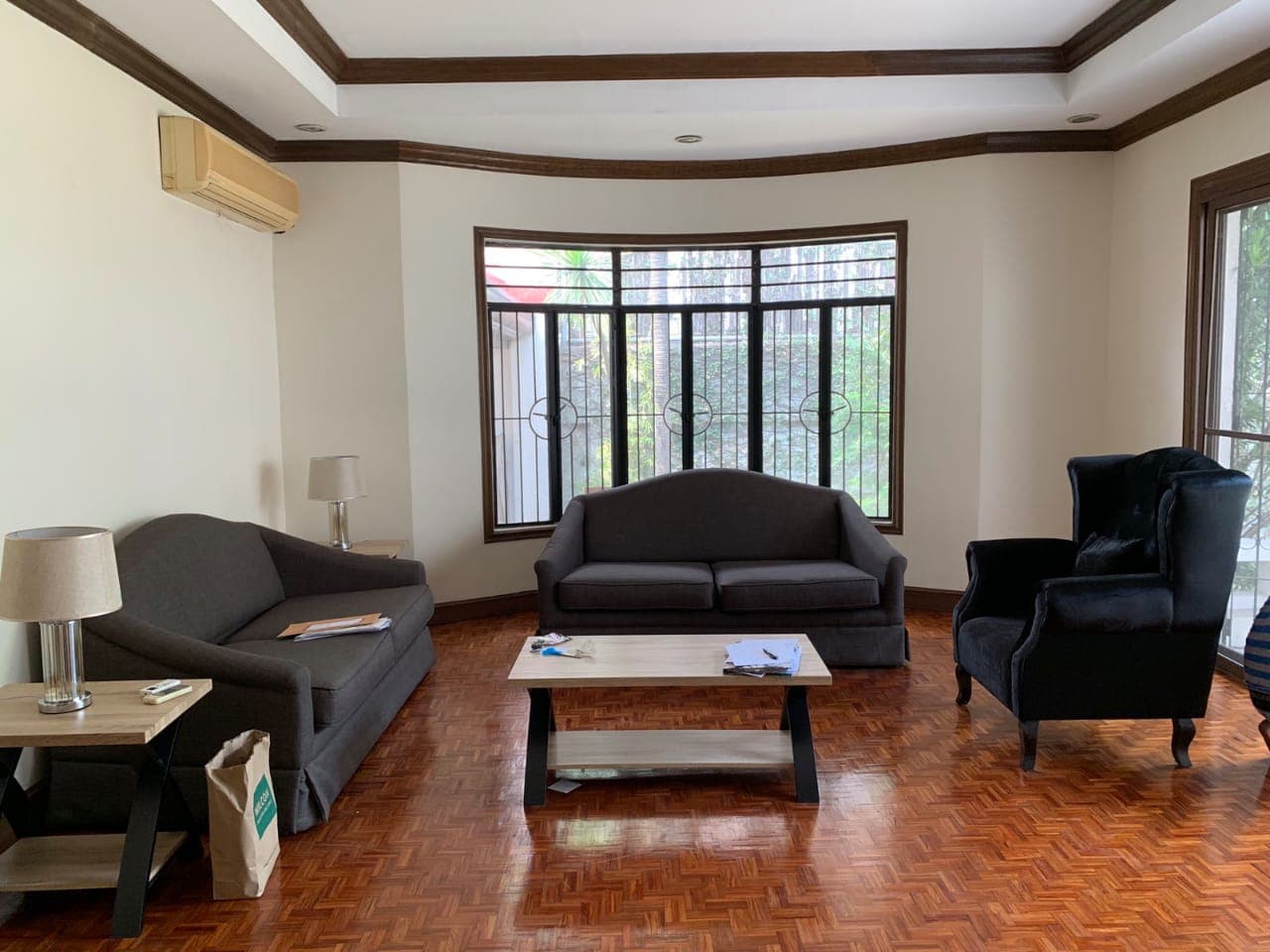 Beautiful House with garden in Magallanes Village, Makati