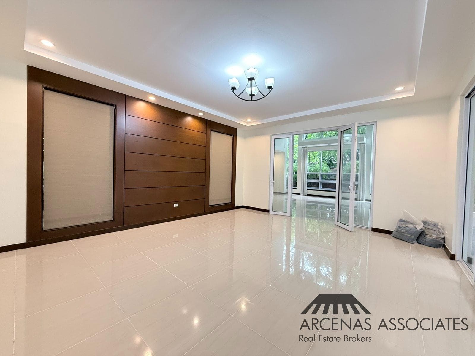 Stylish modern 2 storey - photo 5