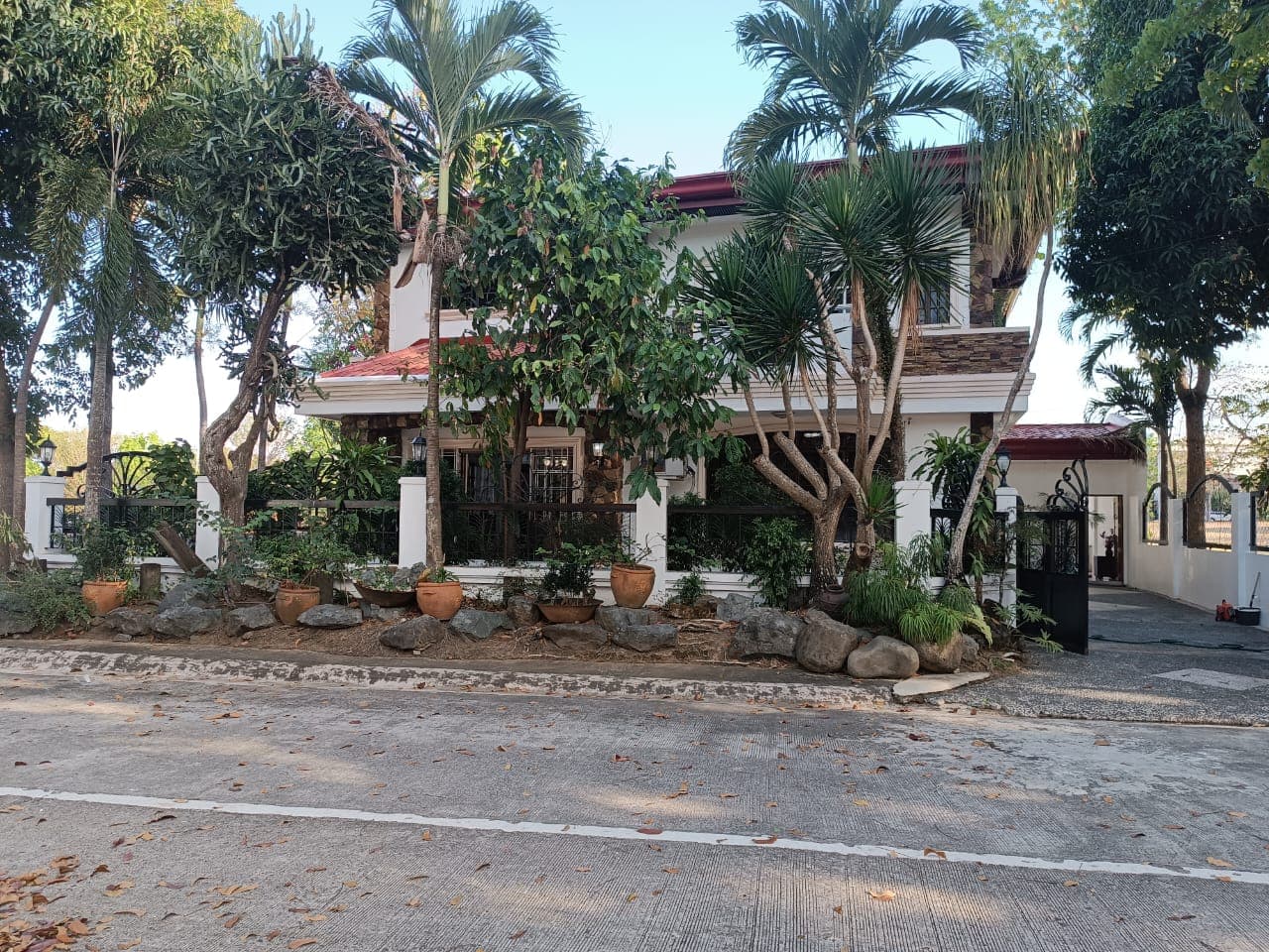 Single Detached House in Southwoods, Outside Metro Manila