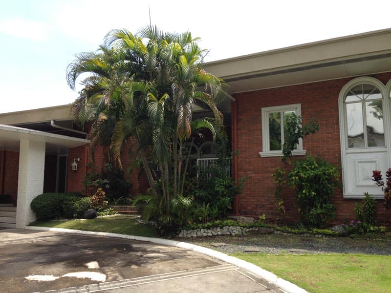 Vast and exceptional split-level - Dasmarinas Village, Makati - photo 1
