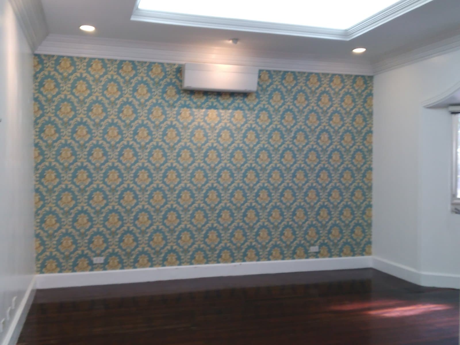 Renovated Colonial 2-storey - photo 5